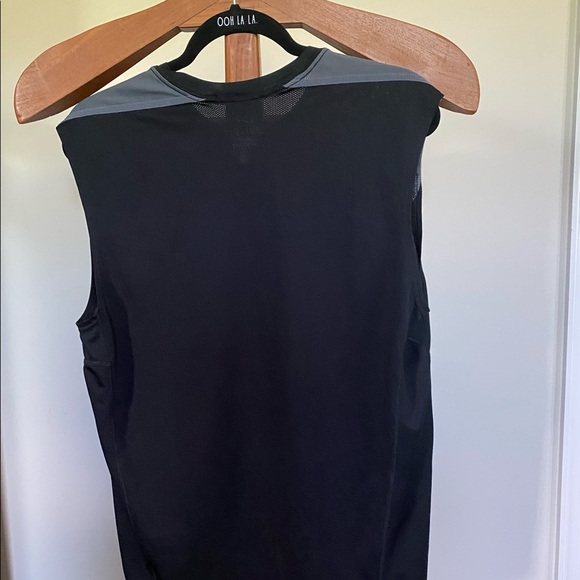 Nike Men’s Crew Neck - Picture 2 of 3